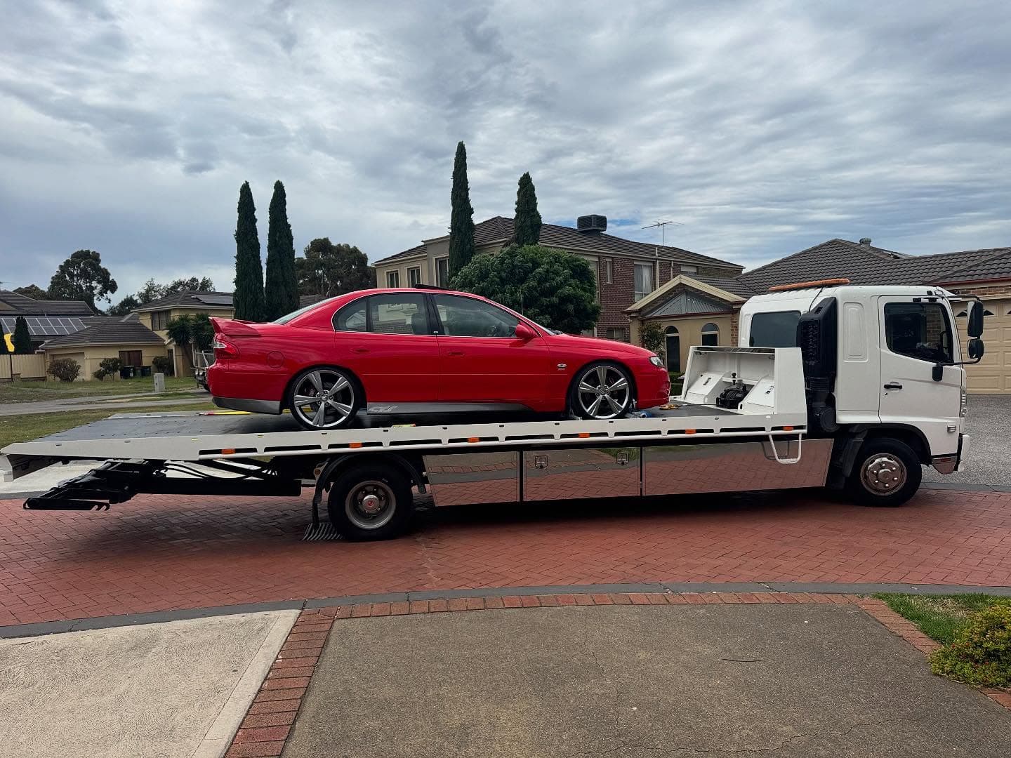 Tow Truck Mill Park | Fast &amp; Reliable 24/7 Towing – One Stop Towing