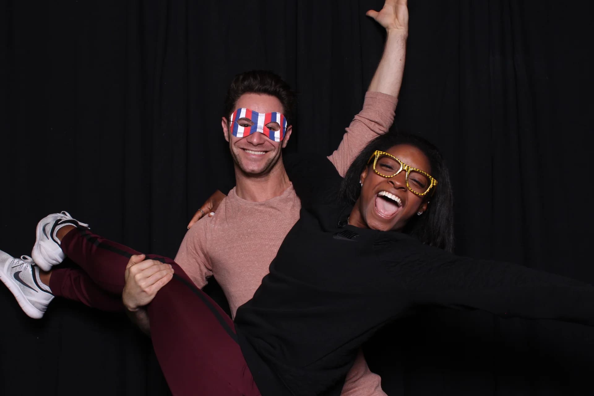 DC Photo Booth Rental with Instant Social Sharing Options