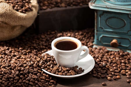 Les Meilleurs Cafés en Espagne: Un Voyage à Travers la Culture du Café