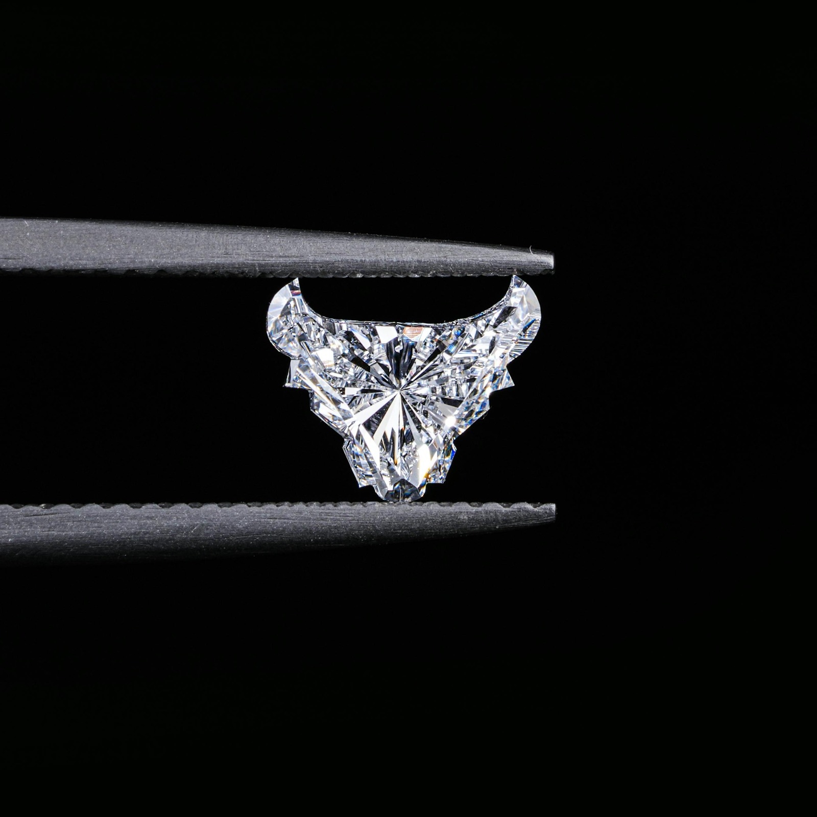 Affordable Diamond Nose Stud UK in Gold & Silver