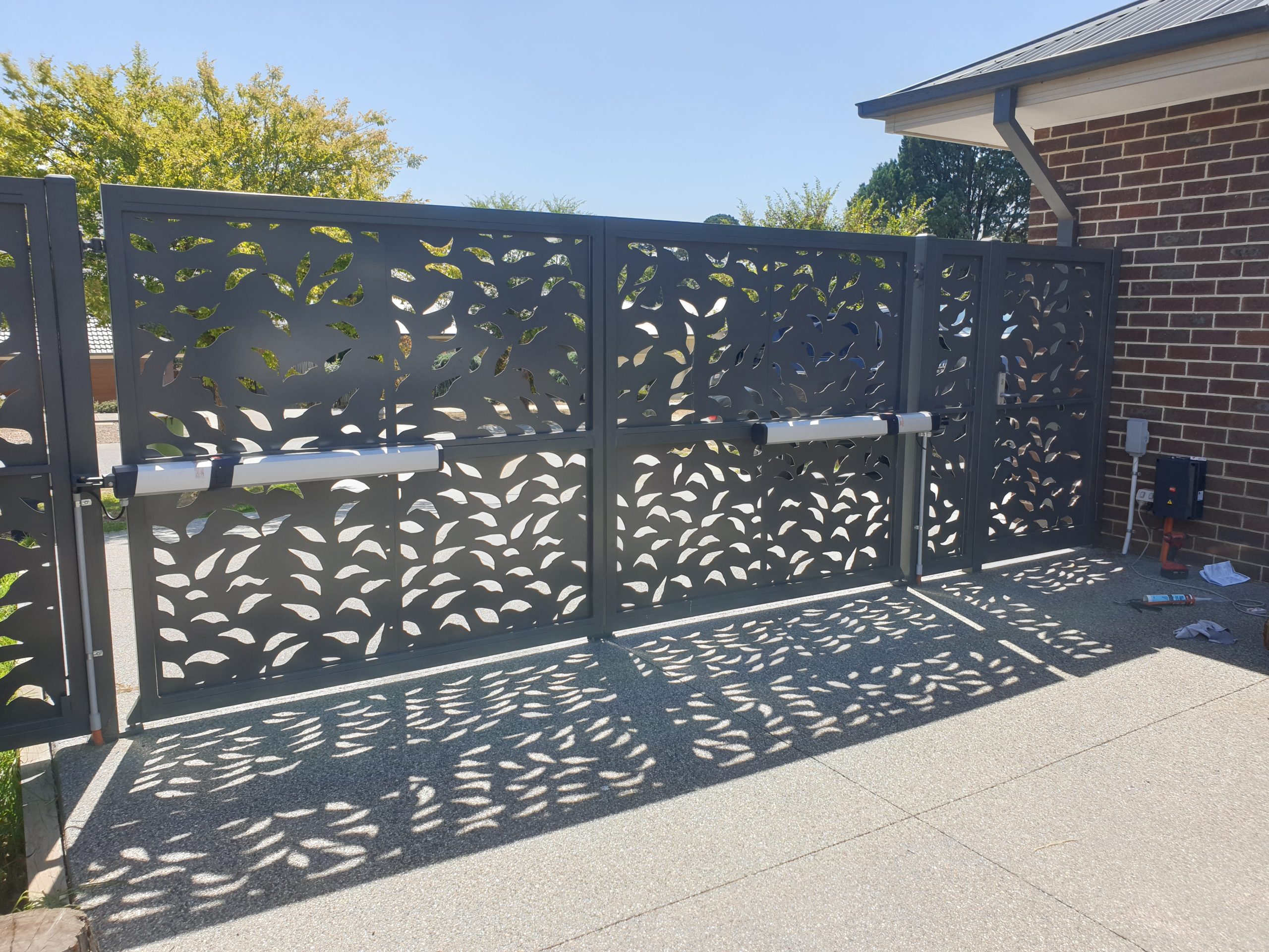 Aluminium Driveway Gates Melbourne | First Choice Gates