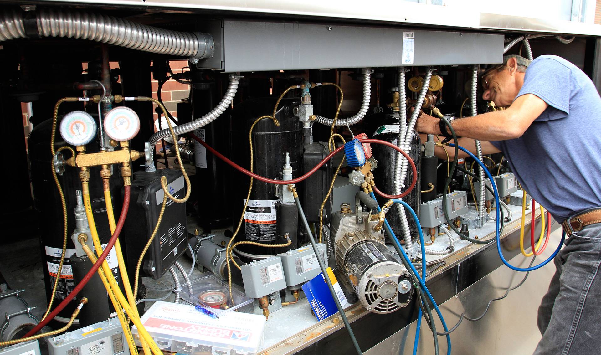 Certified Experts For Commercial Refrigeration Repair &amp; Maintenance — RepairUs