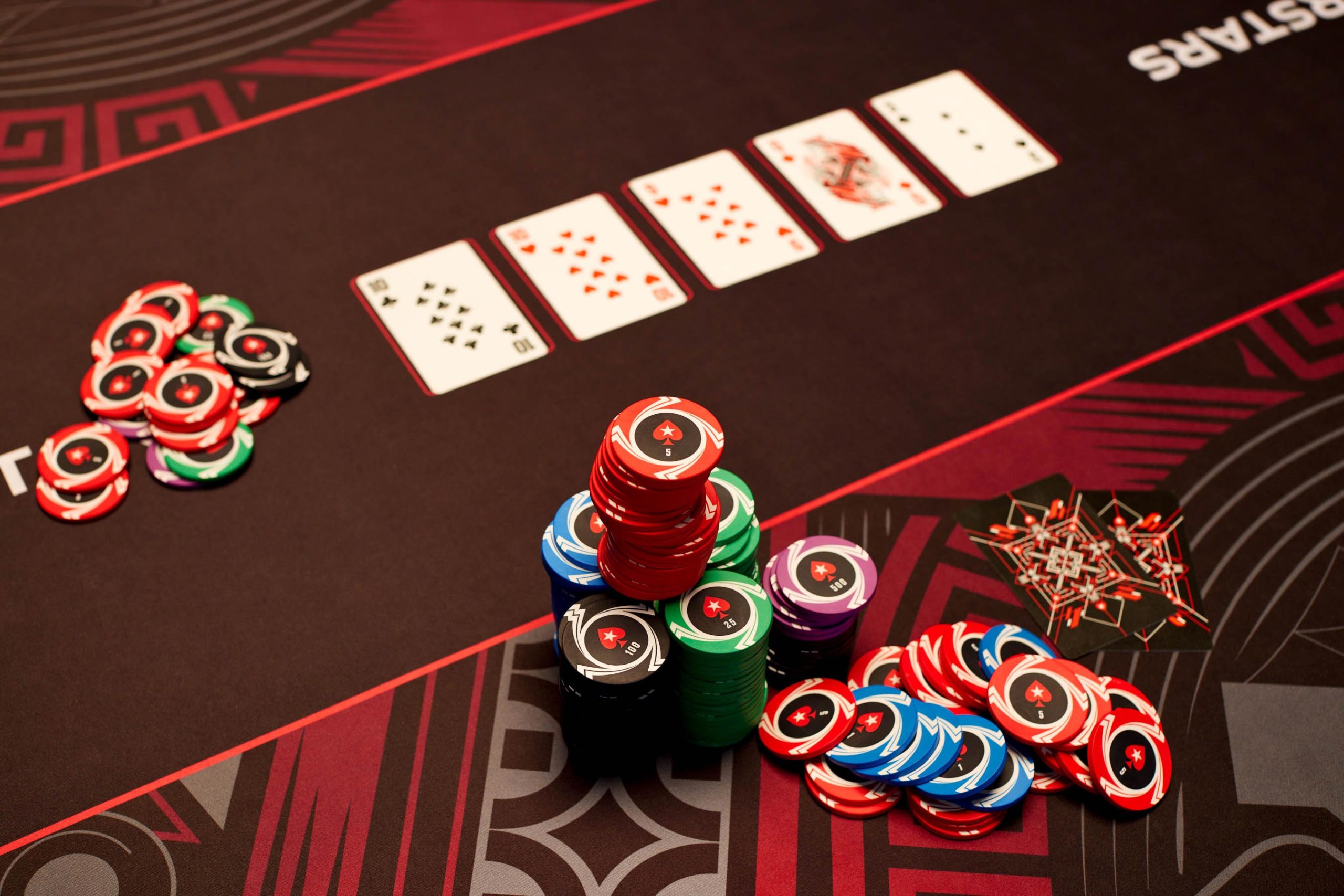 Raih Kemenangan Besar dengan qq slot: Panduan Lengkap untuk Pemain Baru