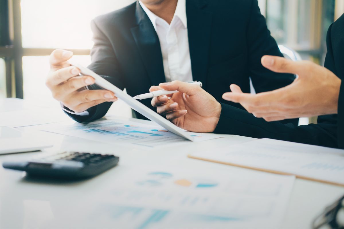 Understanding Pre-Post Award Compliance for Government Contracts