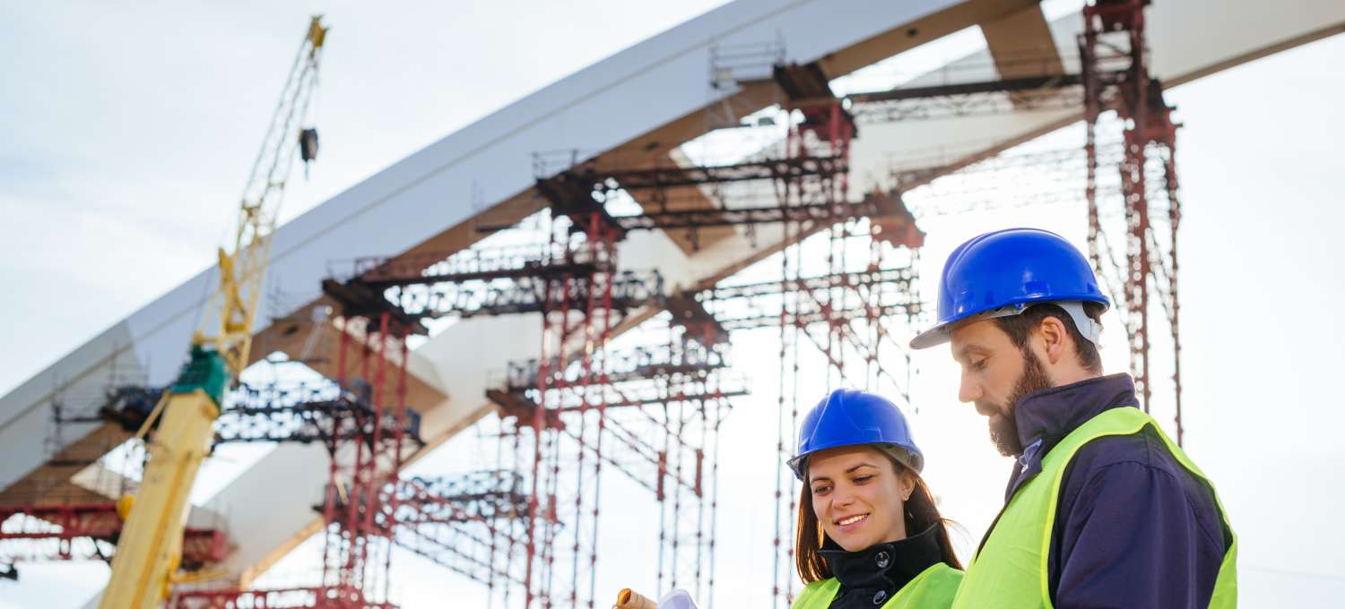 The Role of a Concrete Contractor in Ensuring Floor Flatness and Tolerance