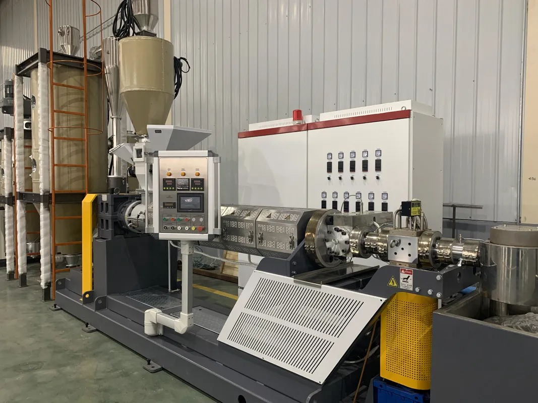Brush Machine Manufacturer With Over 35 Years of Expertise.