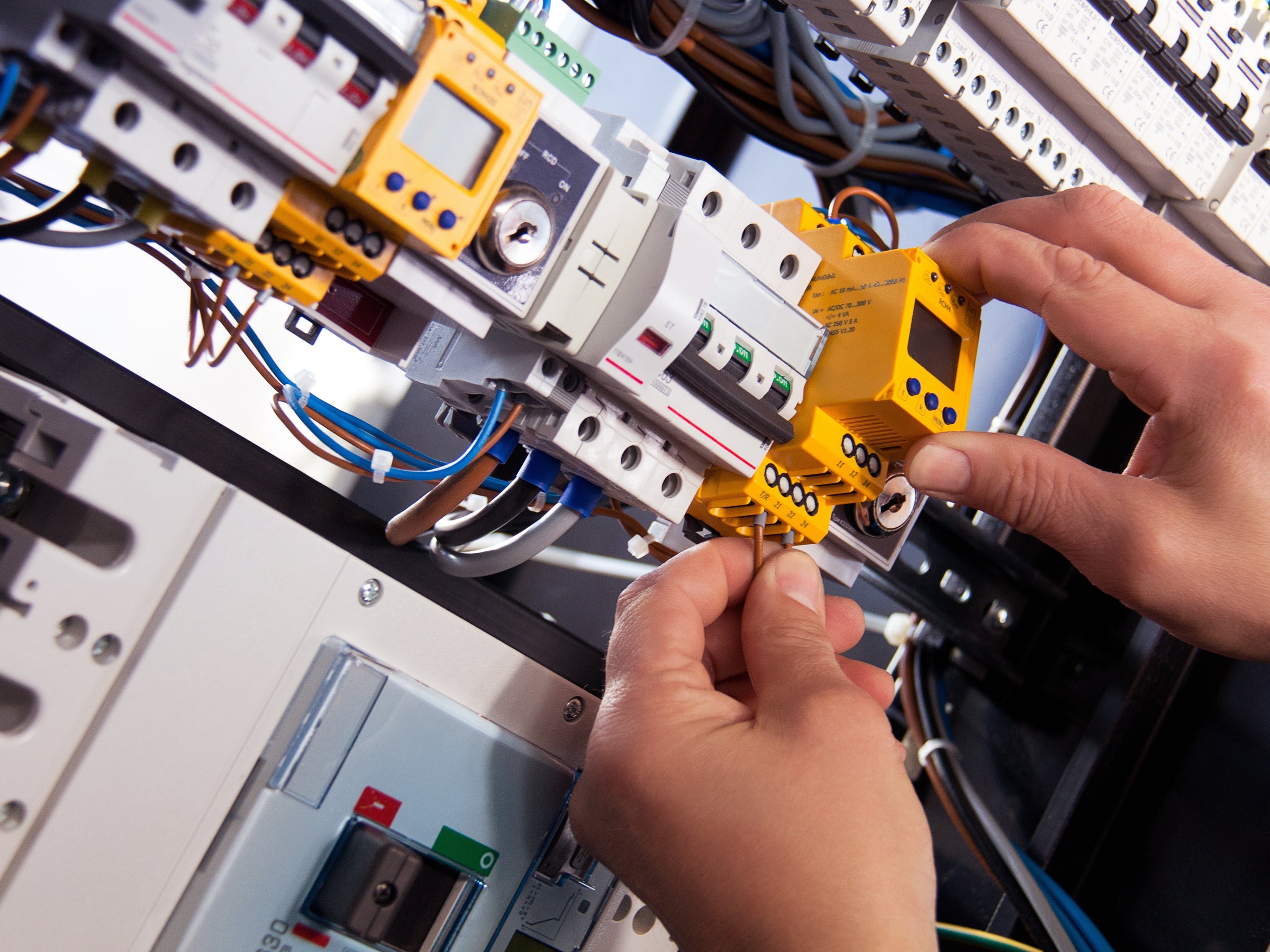 Commercial Electrical Maintenance: Keeping Your Business Running Smoothly