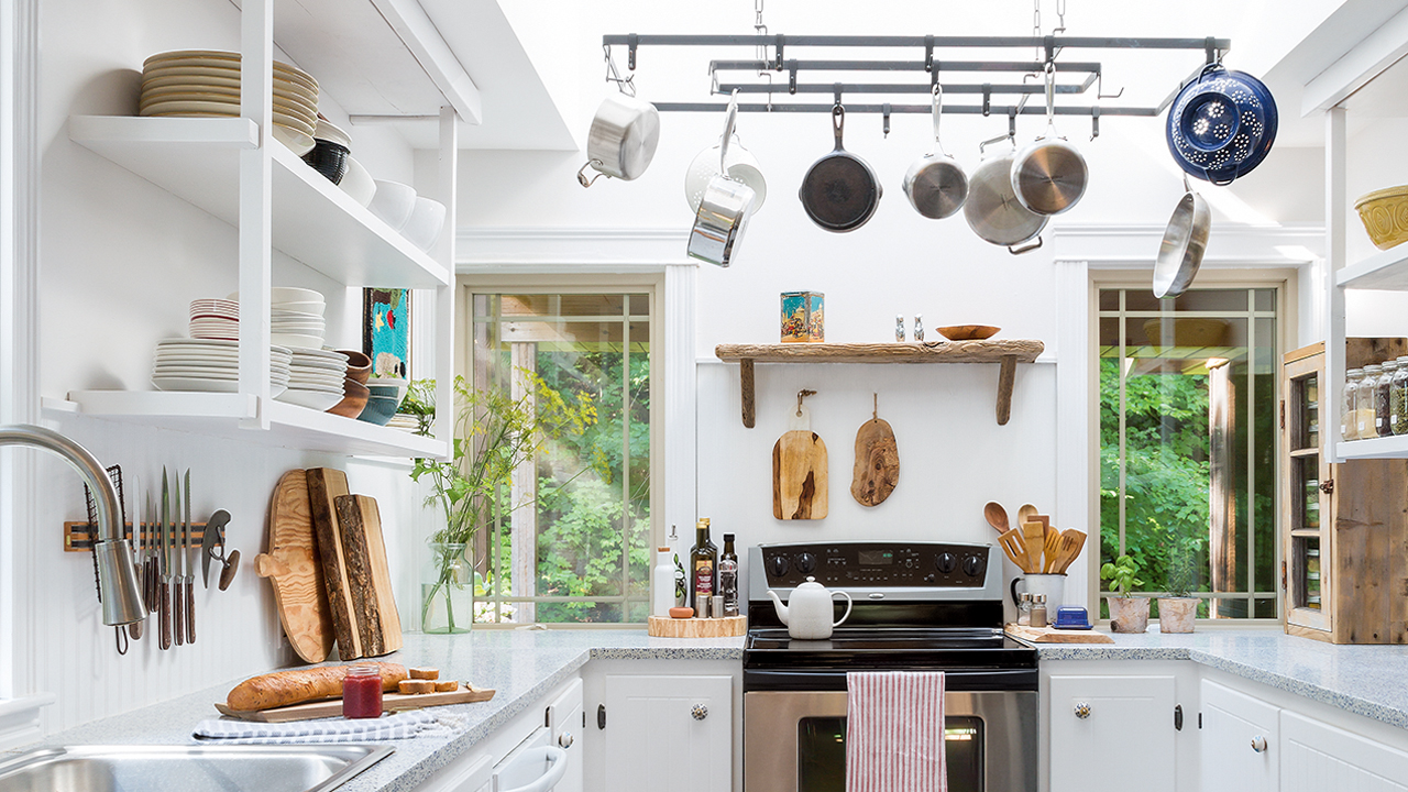 Premium Cast Iron Cookware NZ Selection at The Homestore