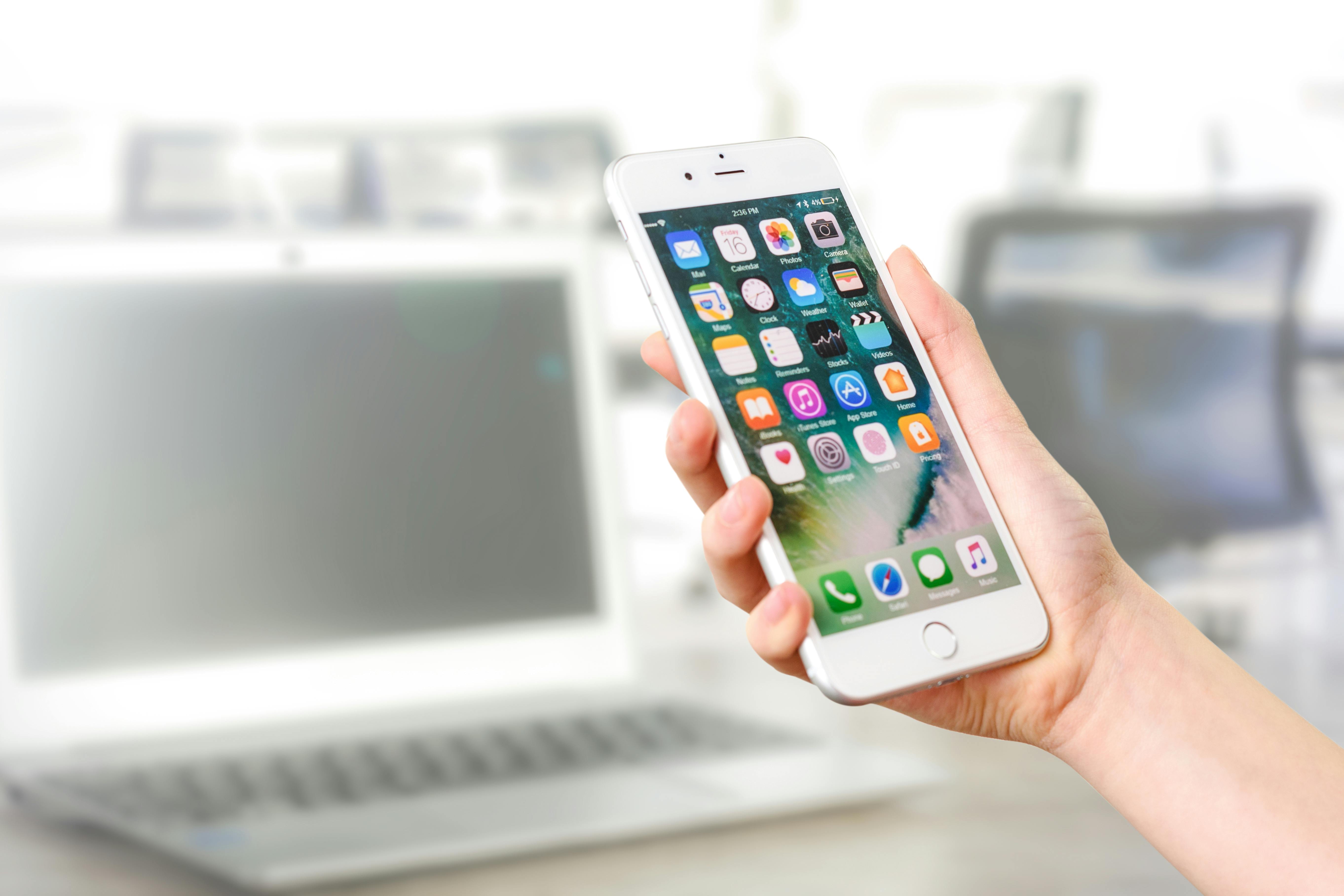 Find a Reliable Phone Buyer Near Me – Cash in 24 Hours