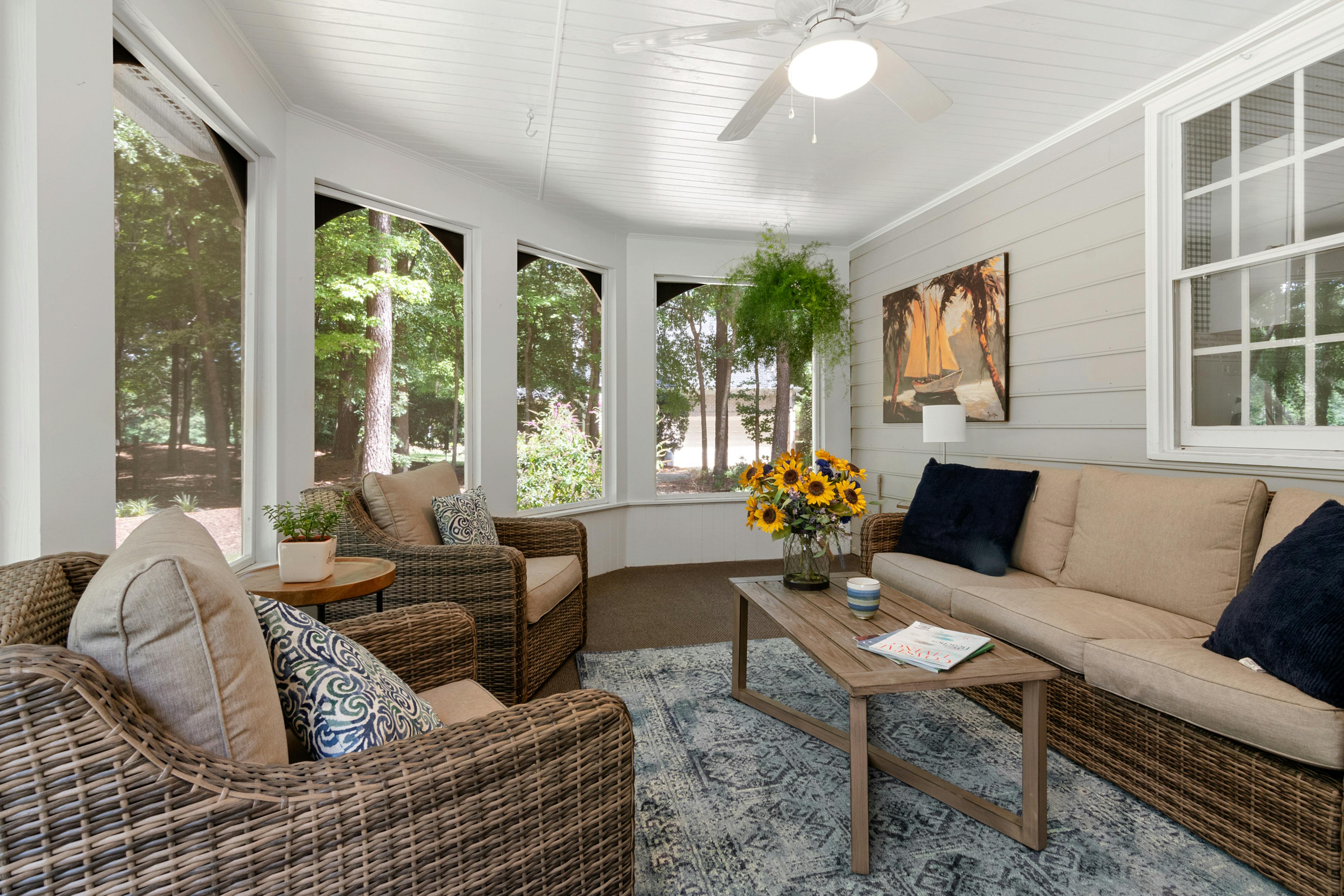 Bring Nature Indoors with a Stunning Glass Sunroom
