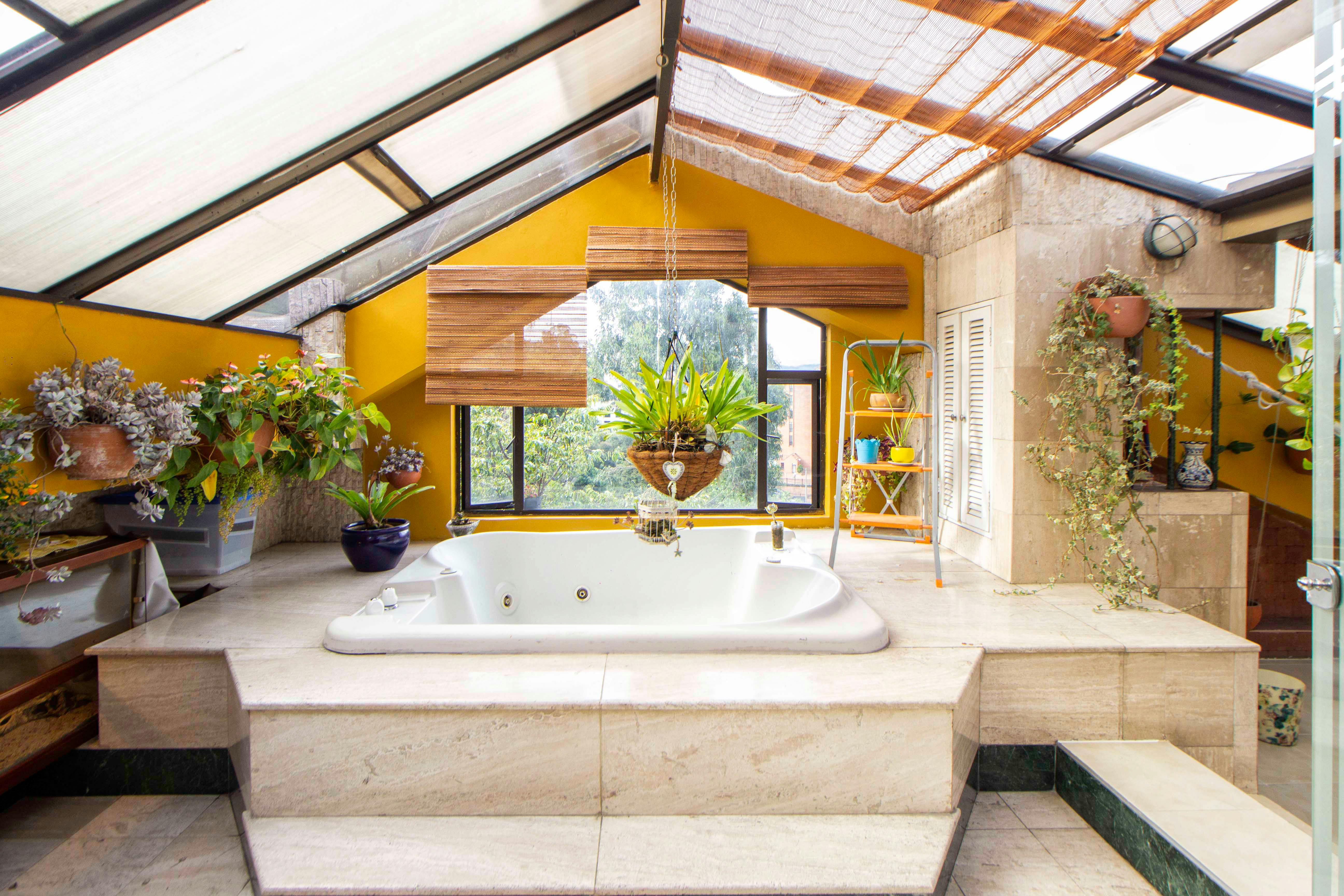 Don’t Miss the Exclusive Solarium Sale at You Should Have It