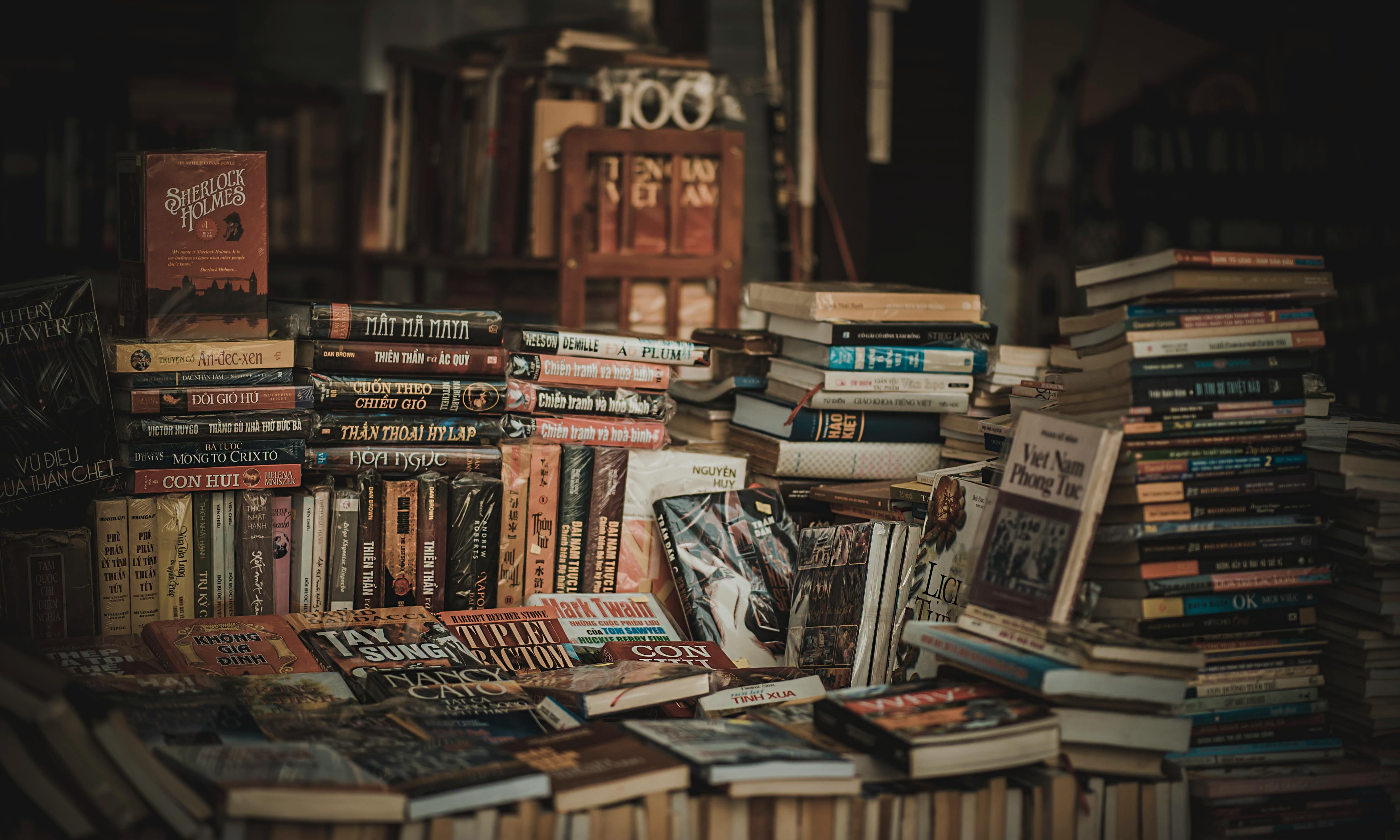 Alex Cage: The Action Thriller Author Setting a New Standard for Suspense