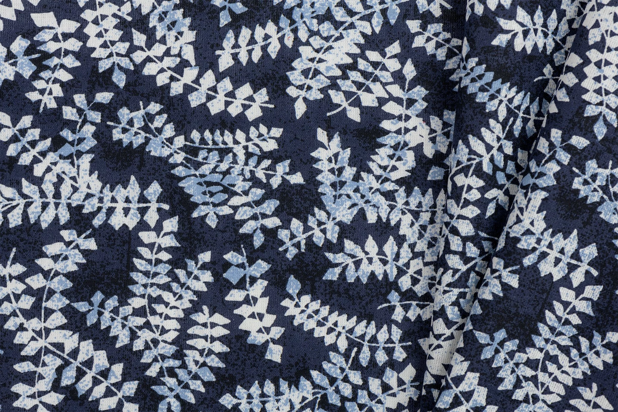 Ontdek de kwaliteit van onze hoogwaardige bedrukte katoenen stoffen