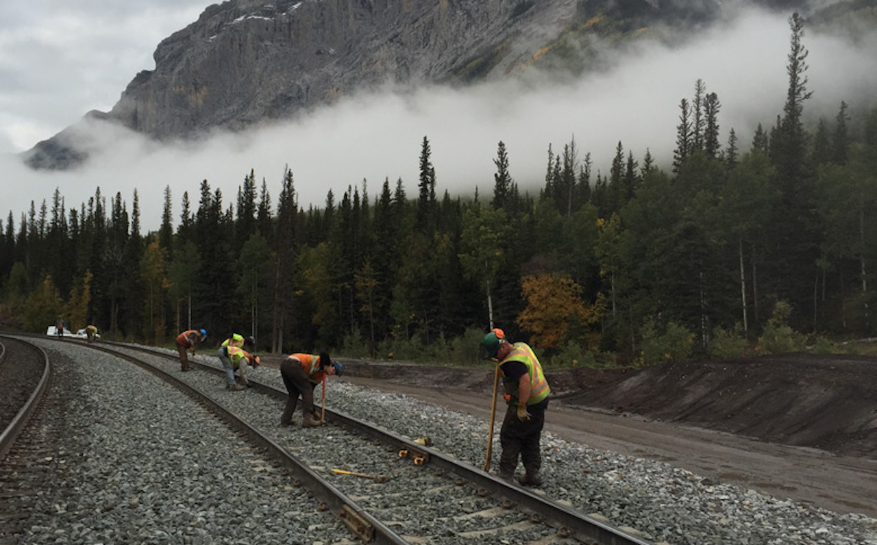 Expert Insights from Railroad Design Consultants on Effective Project Planning